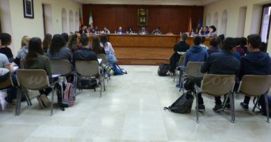 Este matí el ple ordinari d’abril tenia un públic que no és gens habitual
