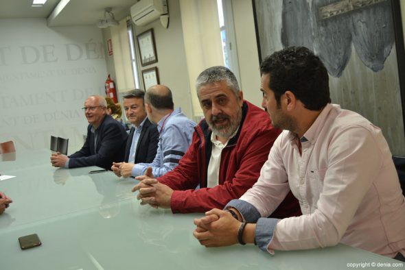 La Xarxa d’Alcaldes presentarà en tots els municipis de la Marina Alta una moció per la reversió de la gestió sanitària comarcal