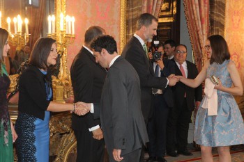 La investigadora pegolina Adriana Mira Pastor representa l’àmbit científic espanyol en un esmorzar oferit per la Casa Reial