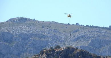 Es retira definitivament l’antena del Castell d’Ambra