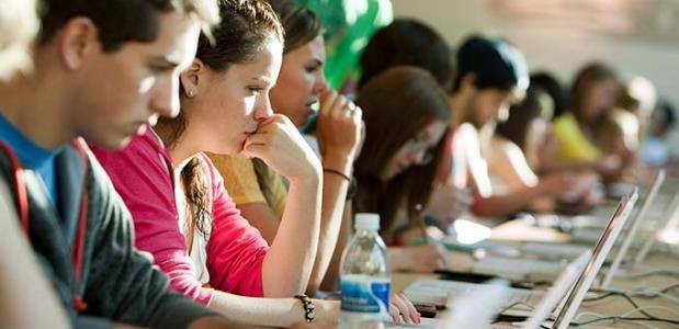 El 6, 7 i 8 de juny més de 19.700 alumnes es presenten a les proves d’accés a la universitat