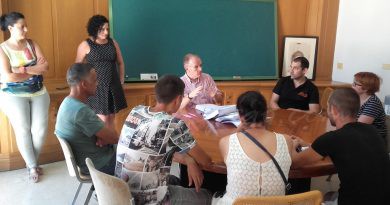 La Conselleria d’Habitatge va signar ahir els primers contractes de venda i lloguer amb opció a compra de 6 dels 11 immobles protegits que encara eren propietat d’EIGE