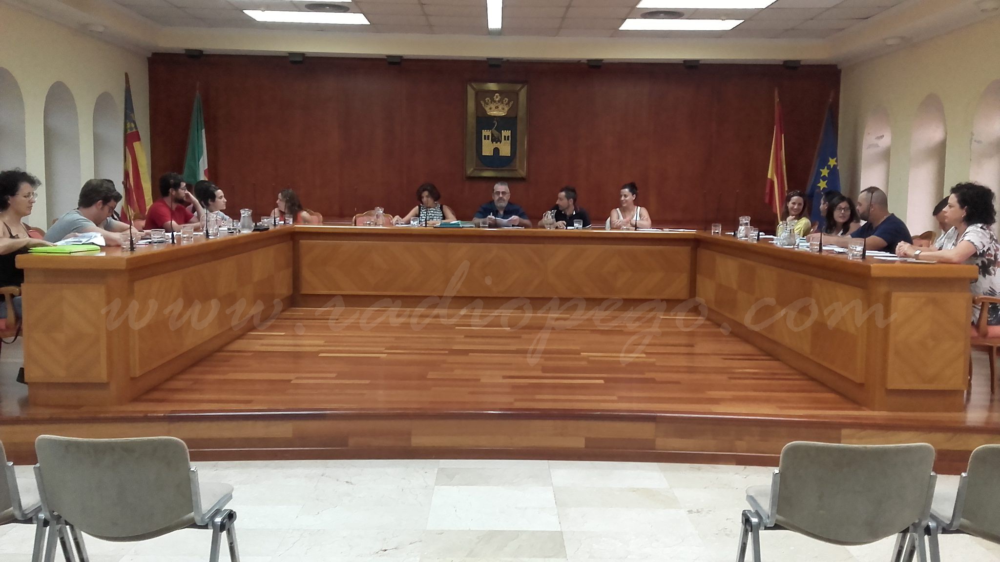 L’Ajuntament de Pego s’adherix a la Xarxa d’Emissores Municipals Valencianes