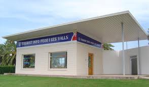 Augmenten un 15% les visites a l’oficina de Turisme de Pego i les Valls este estiu
