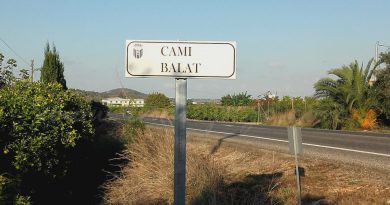 Agricultura canvia els senyals amb els noms dels camins rurals