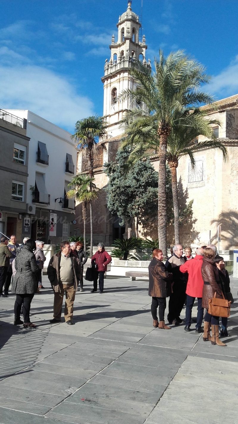 Jubilats i jubilades es concentren a Pego per exigir una major pujada de les pensions