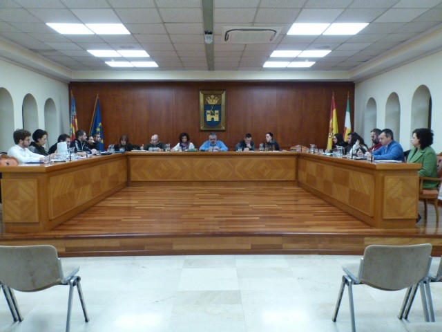 El ple de Pego acorda negociar amb la Conselleria d’Agricultura i Medi Ambient la cessió temporal d’un espai perquè esta l’habilite com a Centre de Recepció i Interpretació del Parc Natural de la Marjal de Pego-Oliva fins que el nou centre es construïsca i pose en funcionament