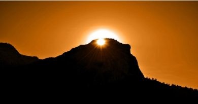 El cap de setmana la Vall de Gallinera observa l’alineació solar de la Foradà
