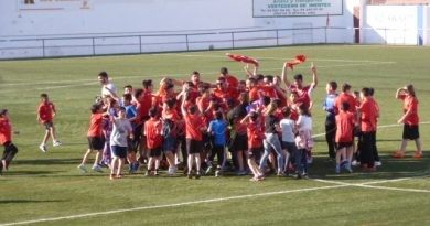 El Pego CF celebra amb una nova victòria al Cervantes l’ascens a Preferent