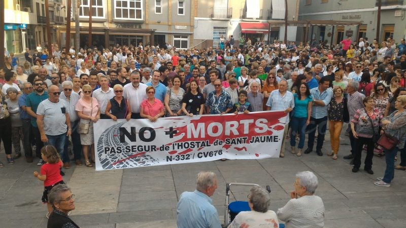 Pego exigix “No + Morts” al punt negre de l’encreuament de l’Hostal de Sant Jaume