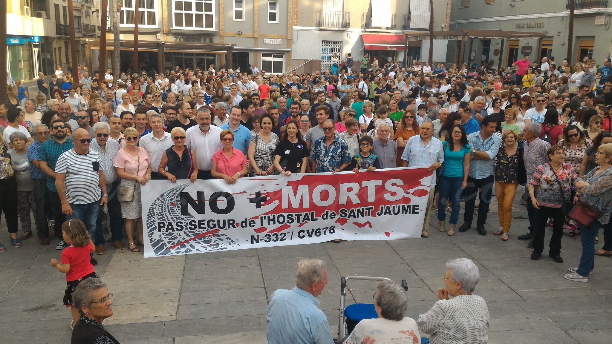Pego exigix “No + Morts” al punt negre de l’encreuament de l’Hostal de Sant Jaume