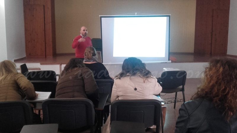 Coneixement i activitats preventives, bàsic per a evitar addiccions