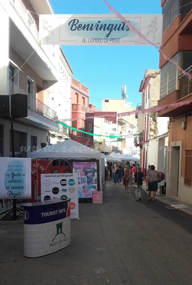 Comencen els preparatius de la segona fira del Comerç de Sant Miquel