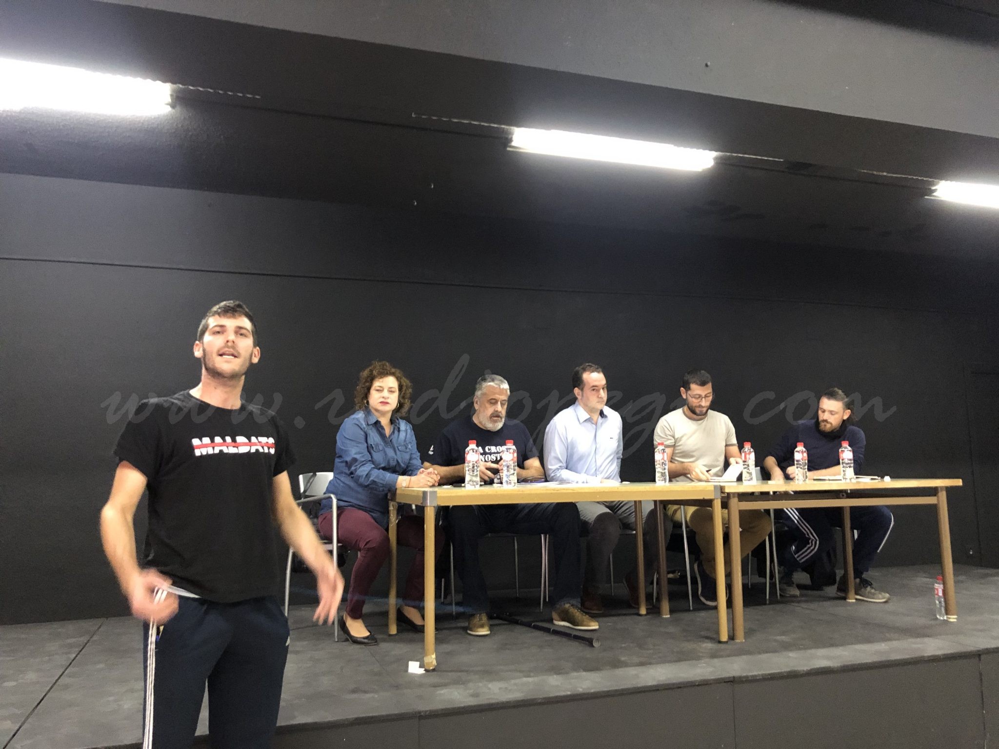 Els polítics debaten sobre turisme i economia en l’aniversari de l’Espai Veïnal