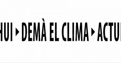 Sabates infantils a la Plaça de l’Ajuntament per a combatre el canvi climàtic
