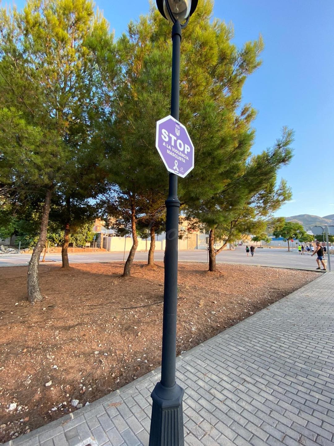 Pego diu stop a la violència masclista