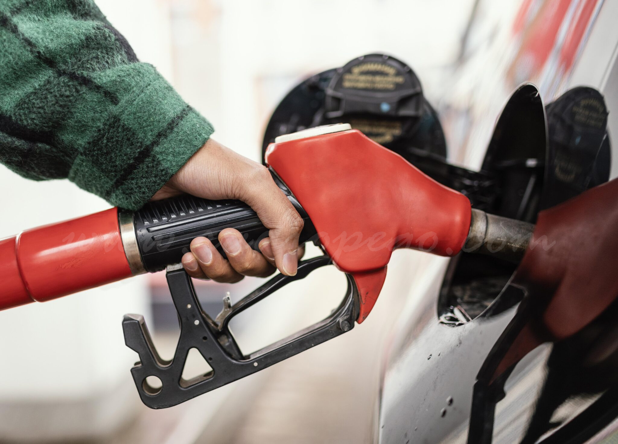 Pimes i autònoms poden demanar ja les ajudes per a minimitzar l’impacte de la crisi energètica