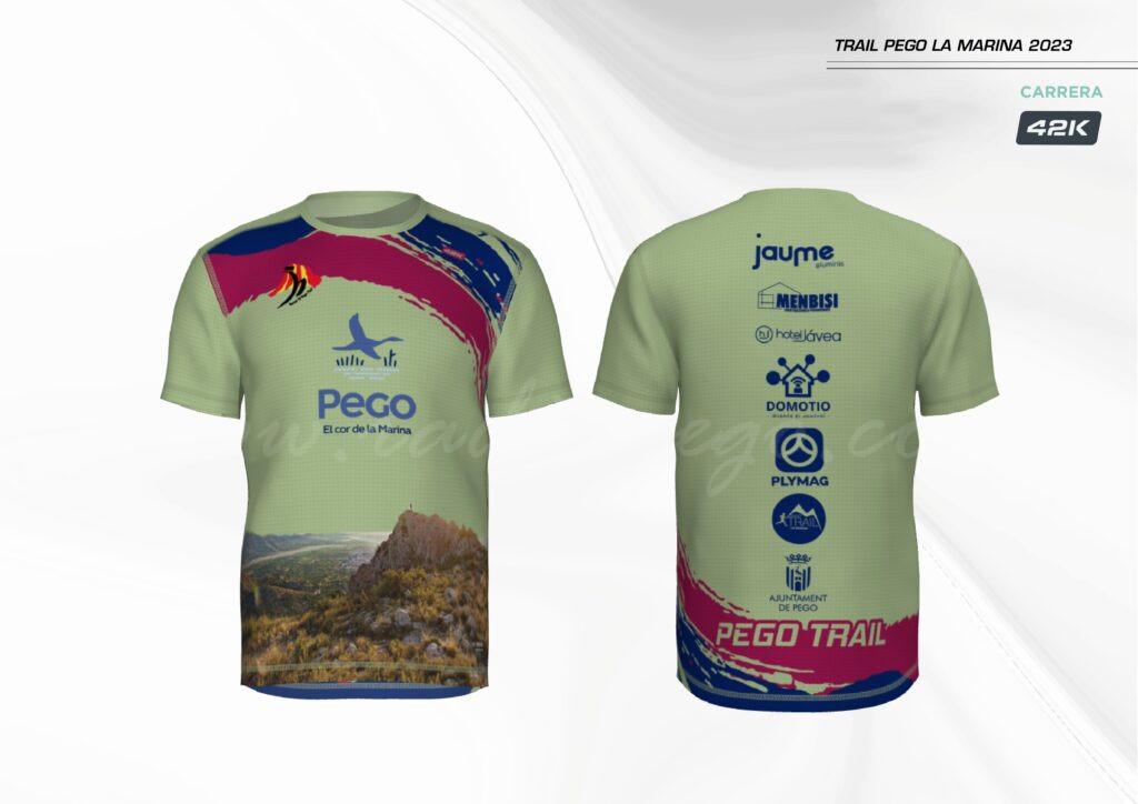 L’Ajuntament i Dorsal 19 reten homenatge a les muntanyes en la samarreta de la Pego Trail