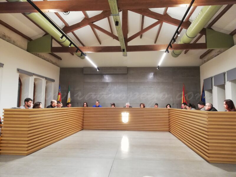 Veneçuela es cola en el ple de gener de l’Ajuntament de Pego