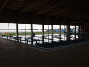 La Piscina Coberta Municipal de Pego obri el període de renovacions i inscripcions per als cursos de natació del tercer trimestre