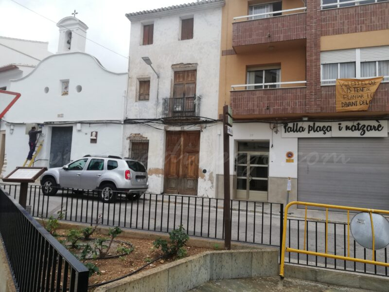 La Falla Plaça i Natzarè estudia on ubicar el monument d’enguany