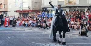 Els Moros i Cristians de Pego posen «fi als dies foscos» amb la Capitania de la Filà Inquisidors