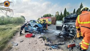 Dos persones ferides en un accident a la N-332 al seu pas pel terme municipal d’Oliva