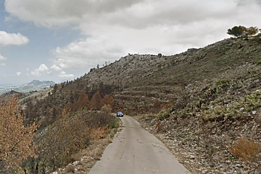Obres de millora per a facilitar les intervencions en incendis forestals en el camí que connecta la Vall d’Ebo amb l’Atzúbia Obres de millora per a facilitar les intervencions en incendis forestals en el camí que connecta la Vall d’Ebo amb l’Atzúbia