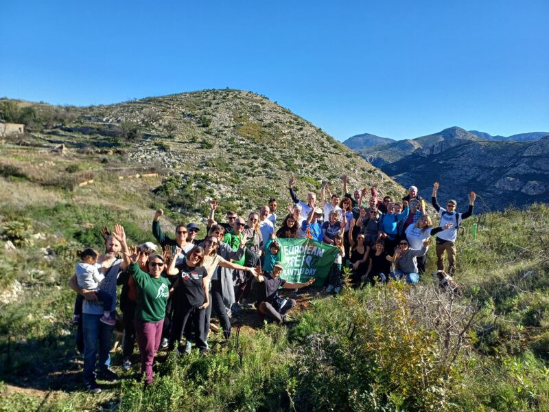 180 arbres reforestats per Pego Viu gràcies a ‘Música pel clima’ i Desert Leaves