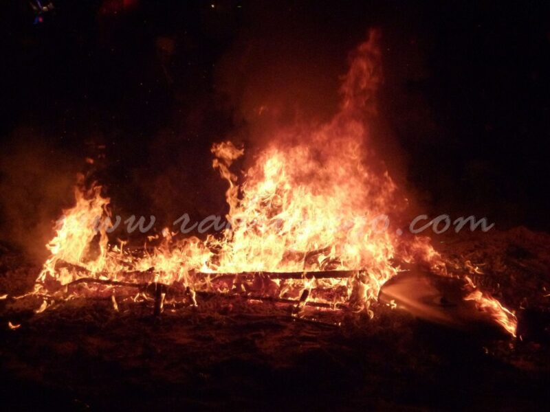 Pego s’il·lumina amb Pinyata